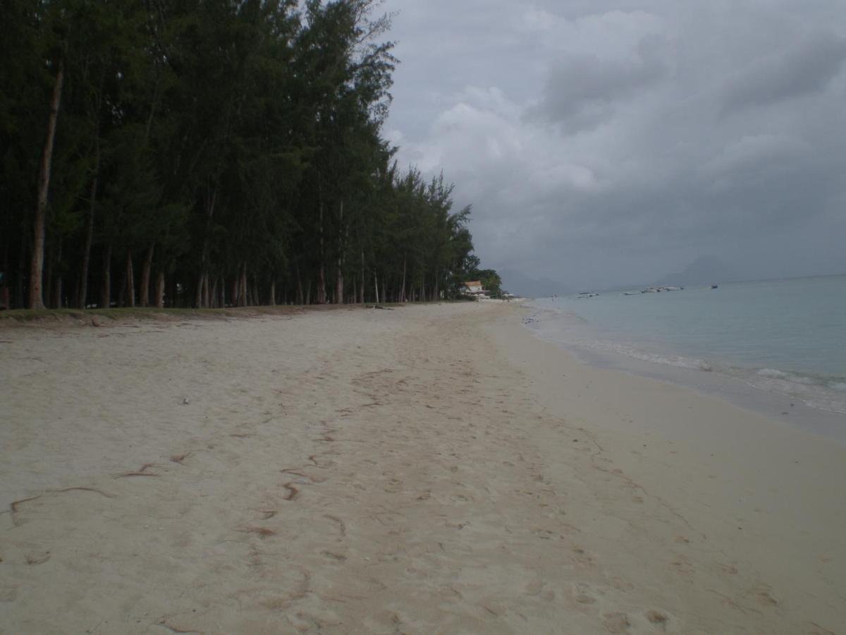 Best Holiday Beach Apartment Flic-en-Flacq 外观 照片