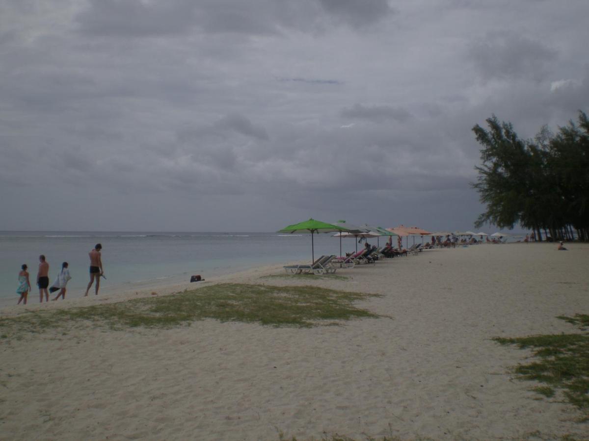 Best Holiday Beach Apartment Flic-en-Flacq 外观 照片